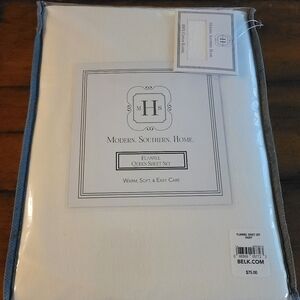 NWT Modern Southern Home Ivory Quee  Flannel Sheet Set